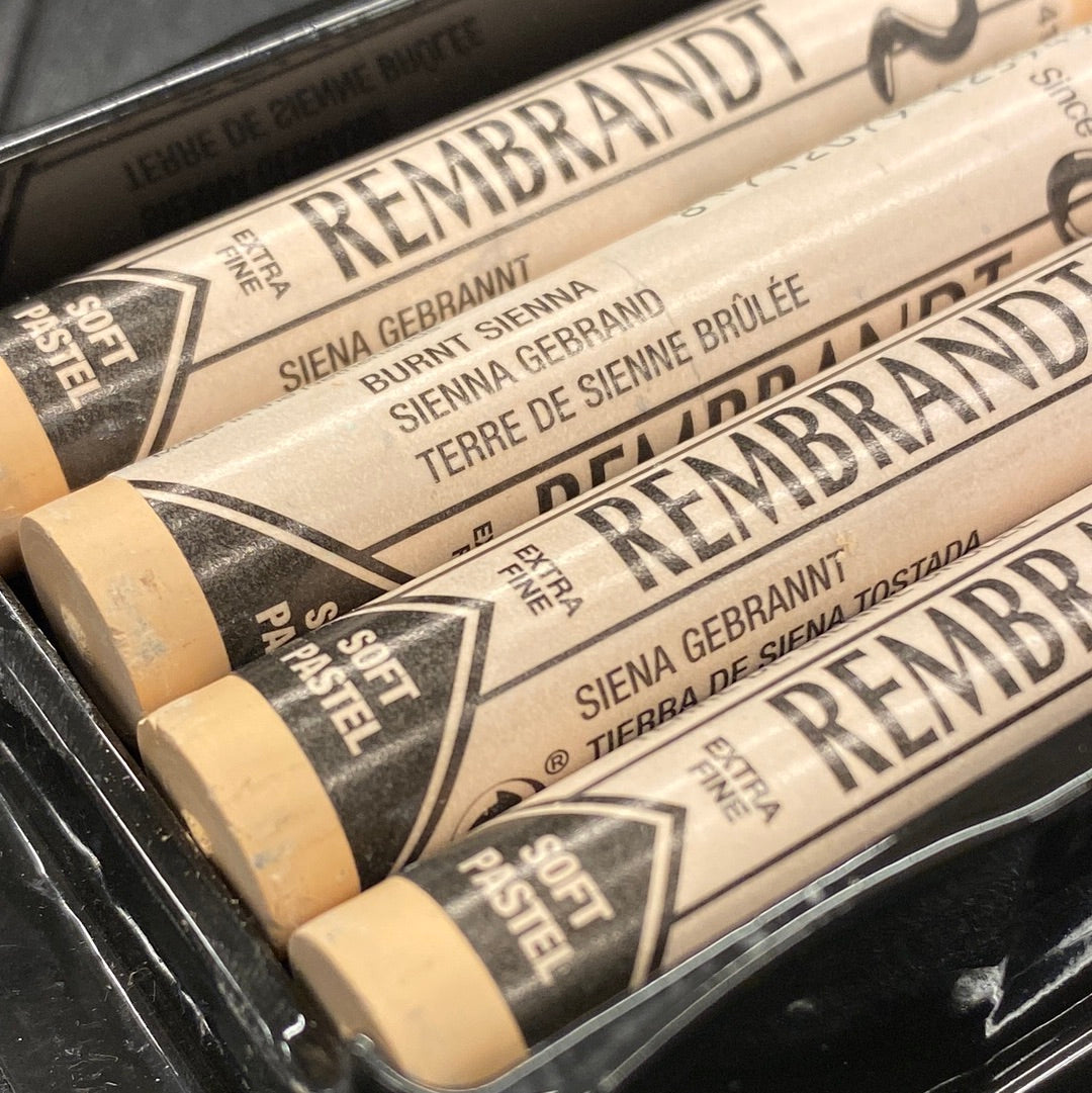 Rembrandt Softpastel 411.10 Sienna gebrand 10