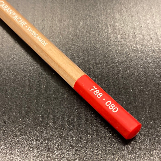 Caran d'Ache Pastelpotlood 080 Carmine Lake