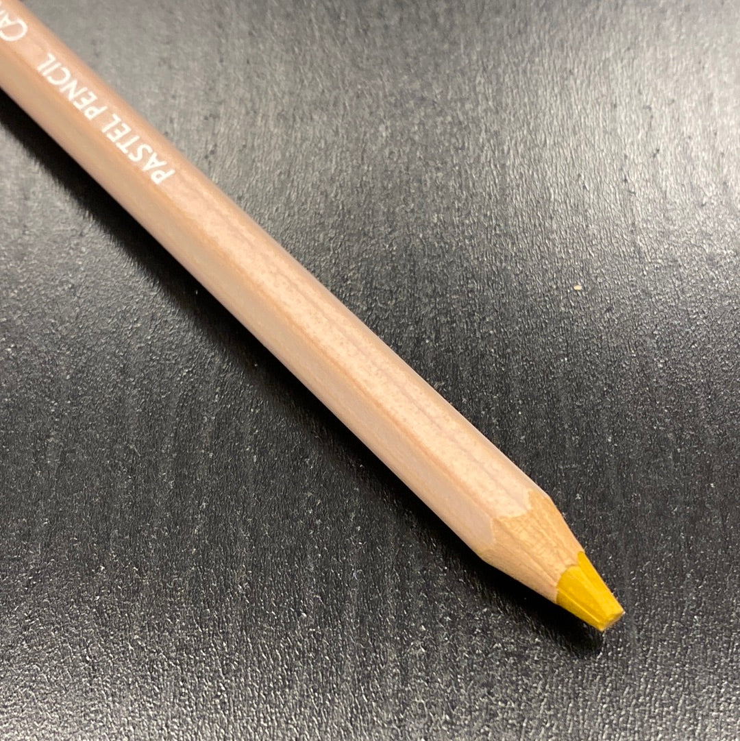 Caran d'Ache Pastelpotlood 033 Golden Ochre