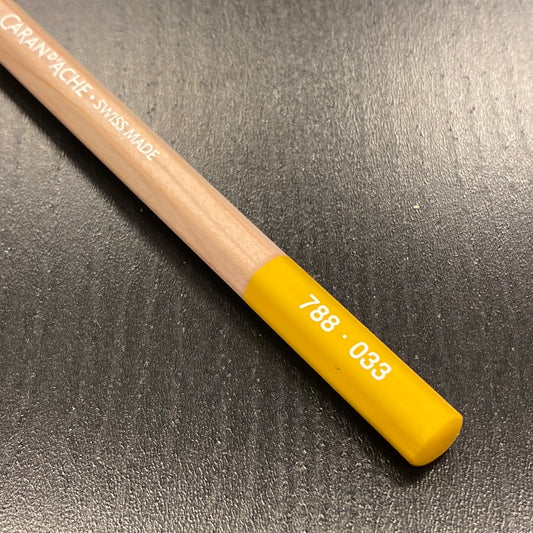 Caran d'Ache Pastelpotlood 033 Golden Ochre